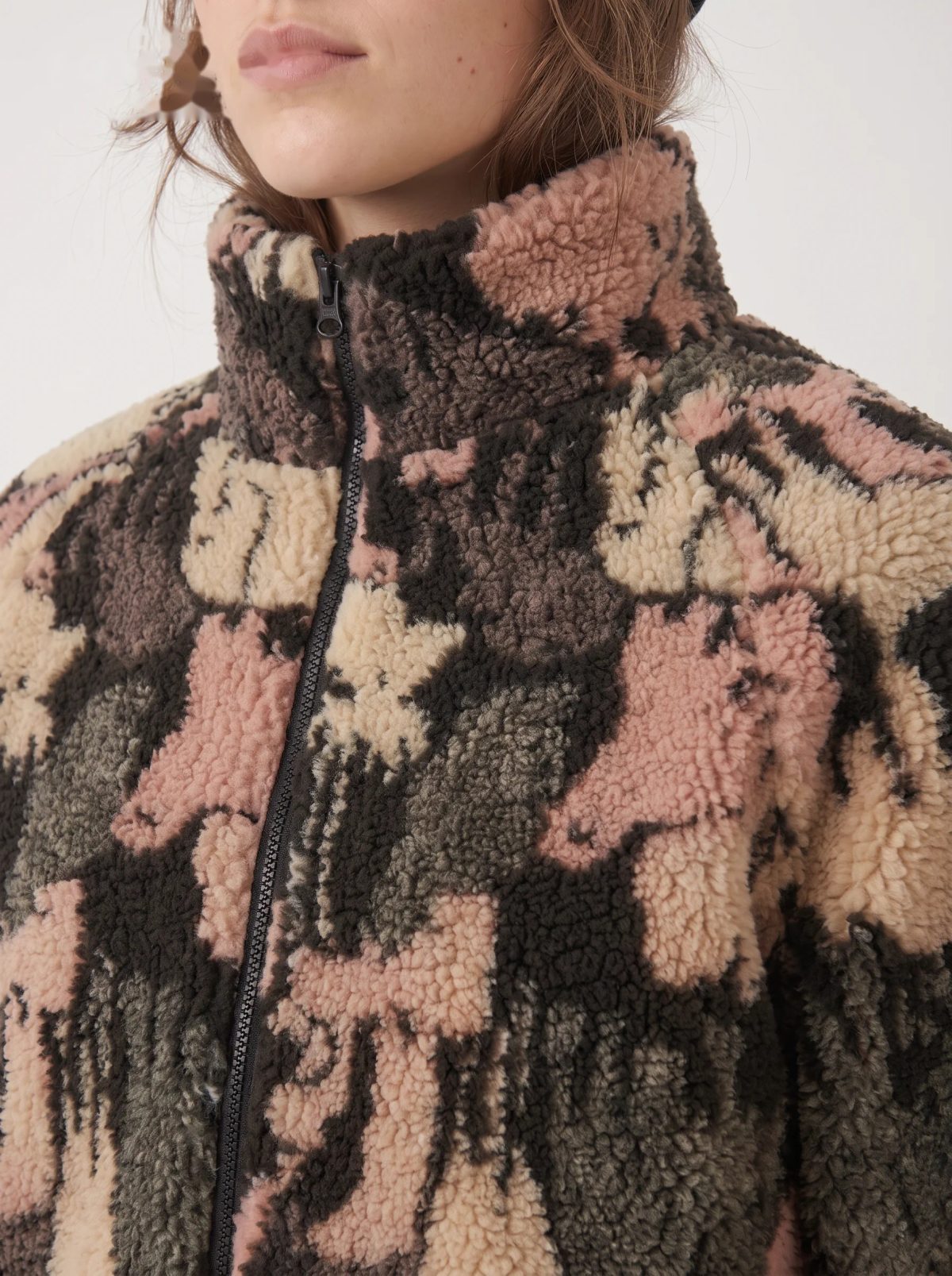 Abstract Camo Sherpa Fleece Jacket, image 4
